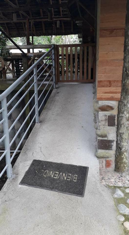 El Sueno Del Coati Hotel Puerto Misahuallí Esterno foto